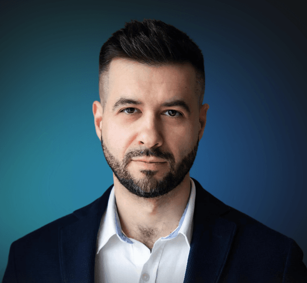 Олександр Назарук